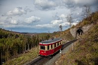 Auf schmaler Spur