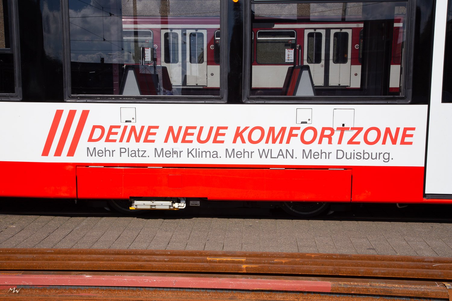 Präsentation der neuen NF-4-Straßenbahn (7)