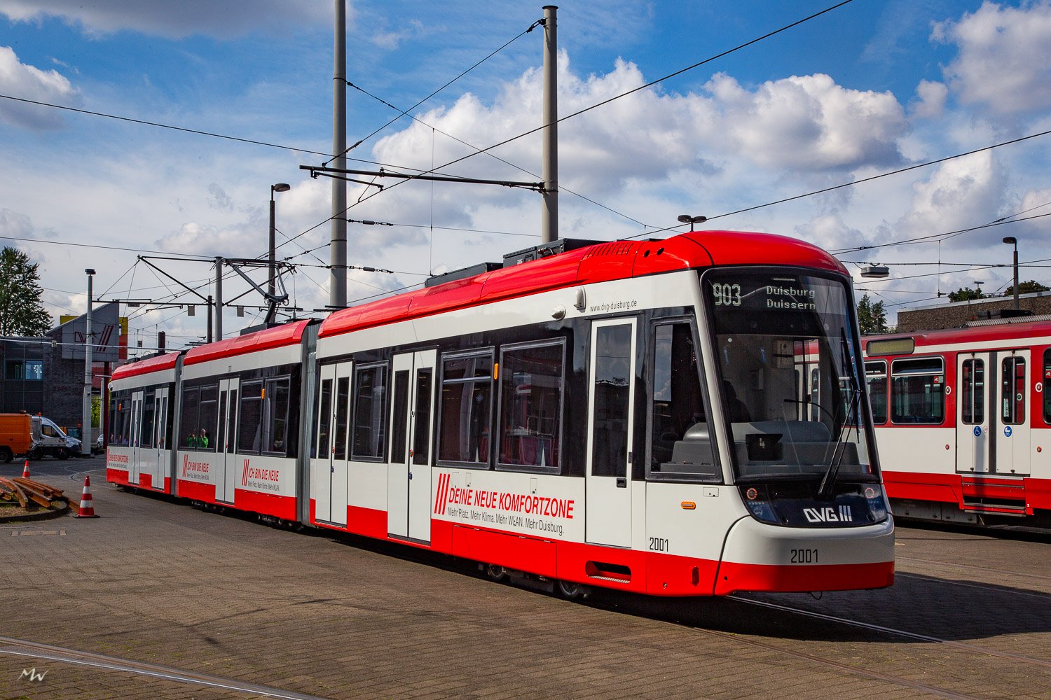 Präsentation der neuen NF-4-Straßenbahn (3)