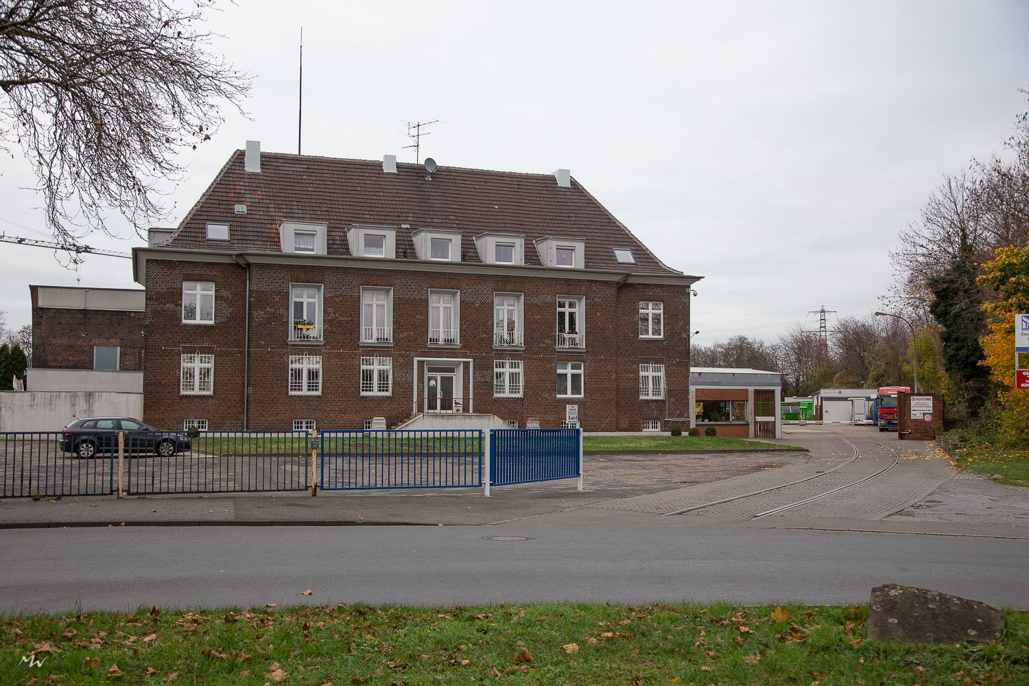 km 27,1