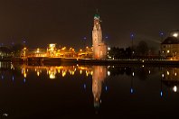 Oberfeuer Bremerhaven (Deutschland)  Der älteste noch in Betrieb befindliche Festland-Leuchtturm an der deutschen Nordseeküste ist der Leuchtturm von Bremerhaven aus dem Jahre 1853, der das Oberfeuer einer Richtfeuerlinie bietet. Er wird gerne auch nach seinem Erbauer, Simon Loschen, als Loschenturm bezeichnet und ist eines der Wahrzeichen der Hansestadt (19. Februar 2008). : Aufnahmeort, B, Bremerhaven, Deutschland, LT Bremerhaven OF (Loschenturm), Leuchttürme